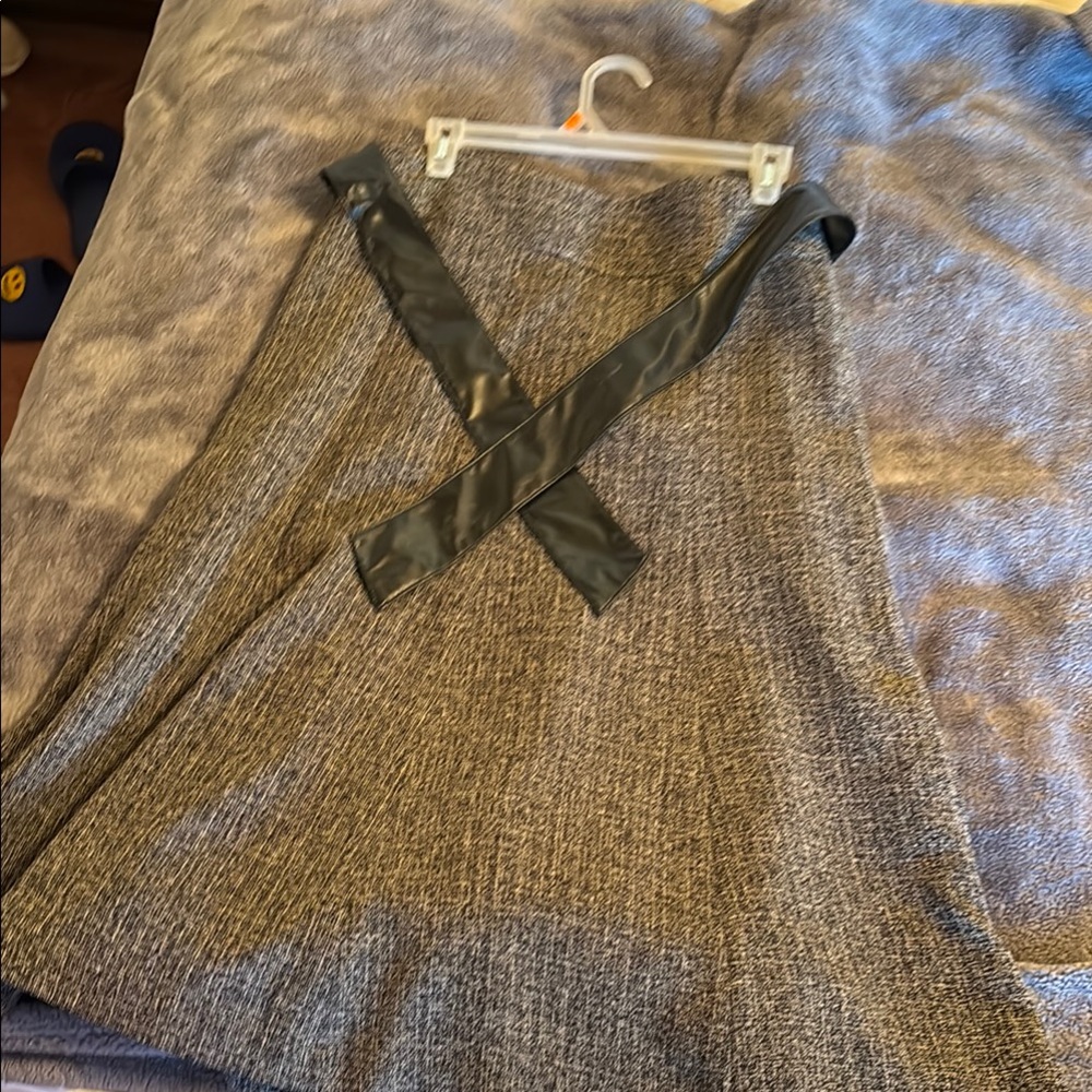 Chic Gray Tweed Skirt with Black Leather Straps